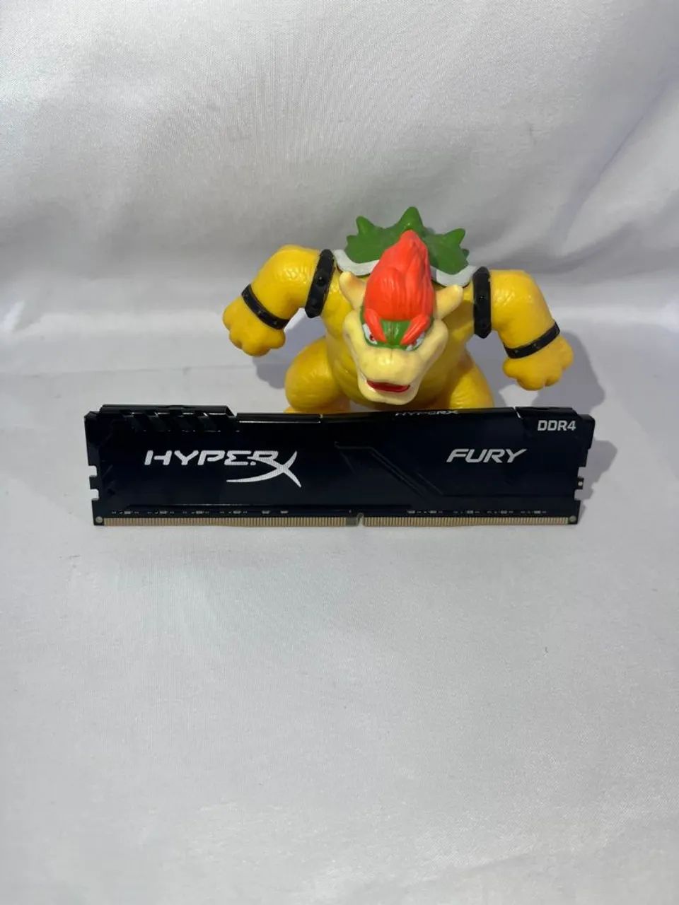 MEMORIA RAM HYPERX 16 GB DDR4 3200MHZ - Foto 2