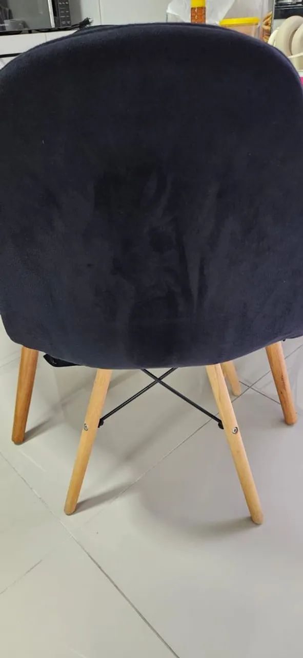 Mesa completa com jogos de cadeira  - Foto 5