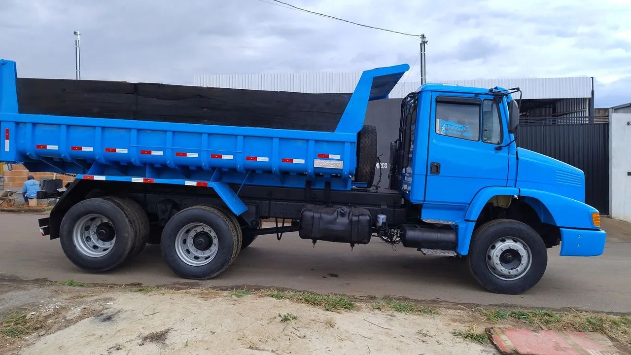 MB L1620 - Foto 2