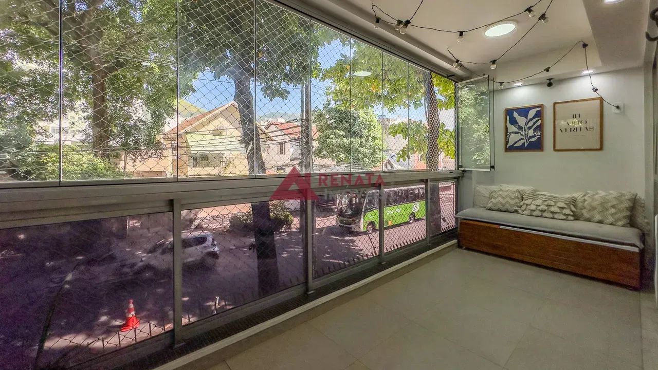 Imóvel à venda com 3 quartos no Grajaú/RJ
