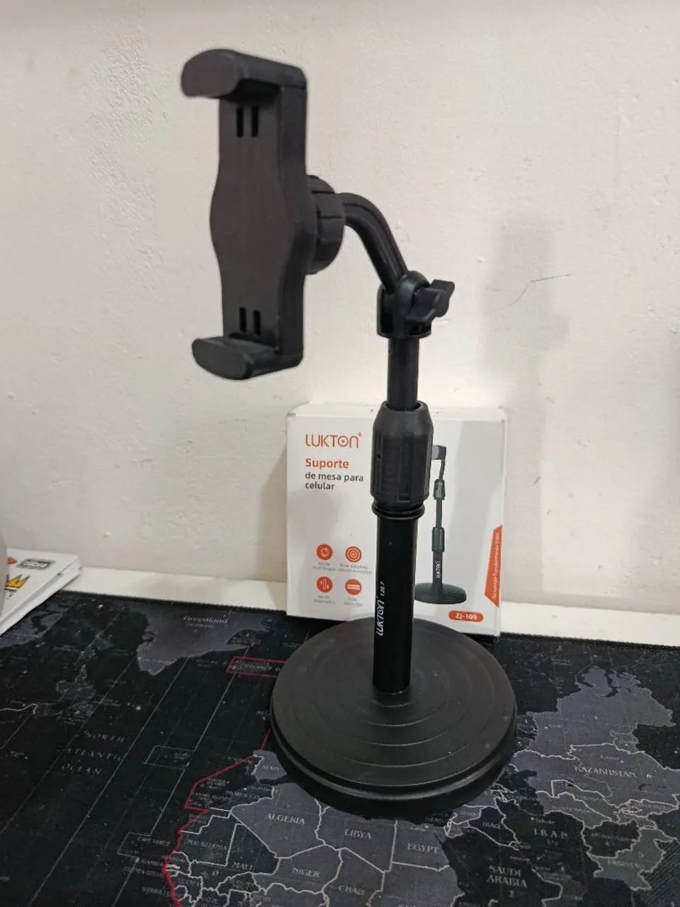 Suporte de mesa para celular com haste ajustável  / SUPER OFERTA 