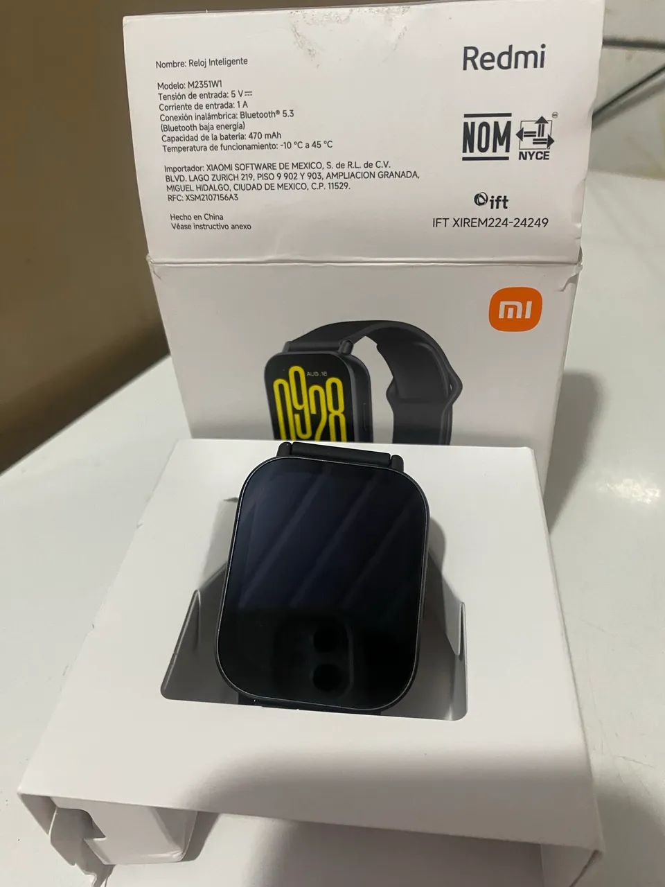 Celular Redmi e Relógio Redmi Watch Novo