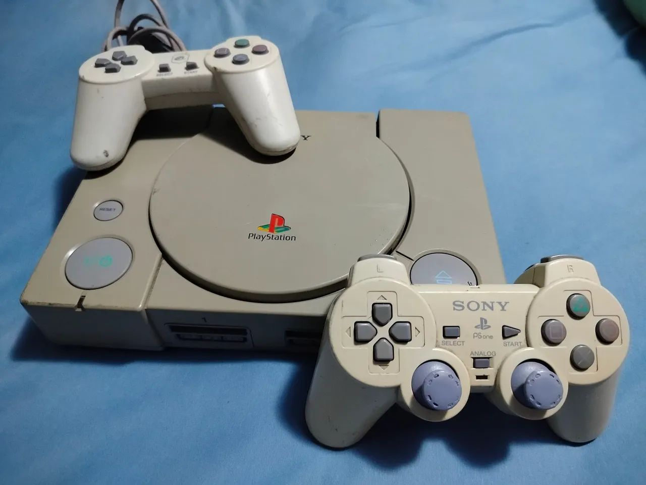 PlayStation 1 FAT no estado 