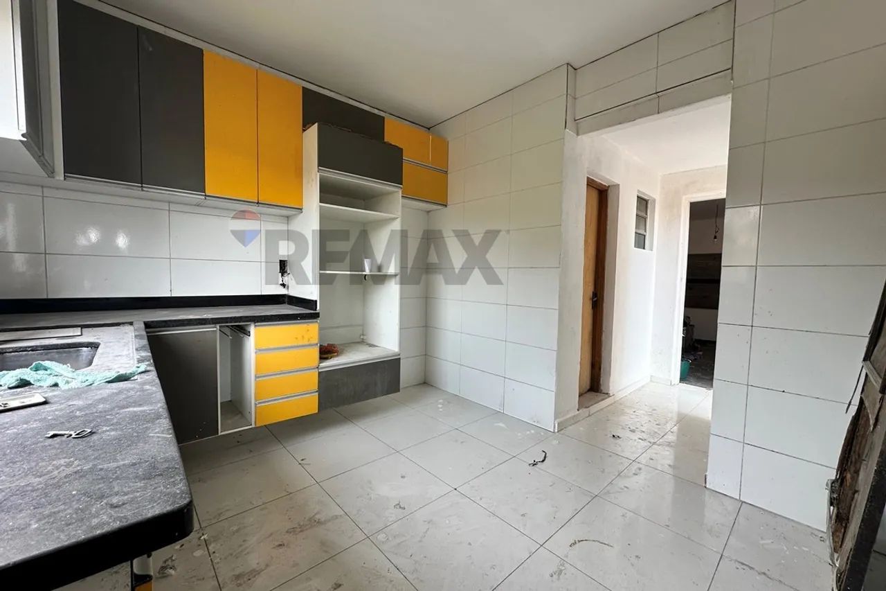 Casa para Aluguel: 3 Quartos em Vila Vitória - Foto 2