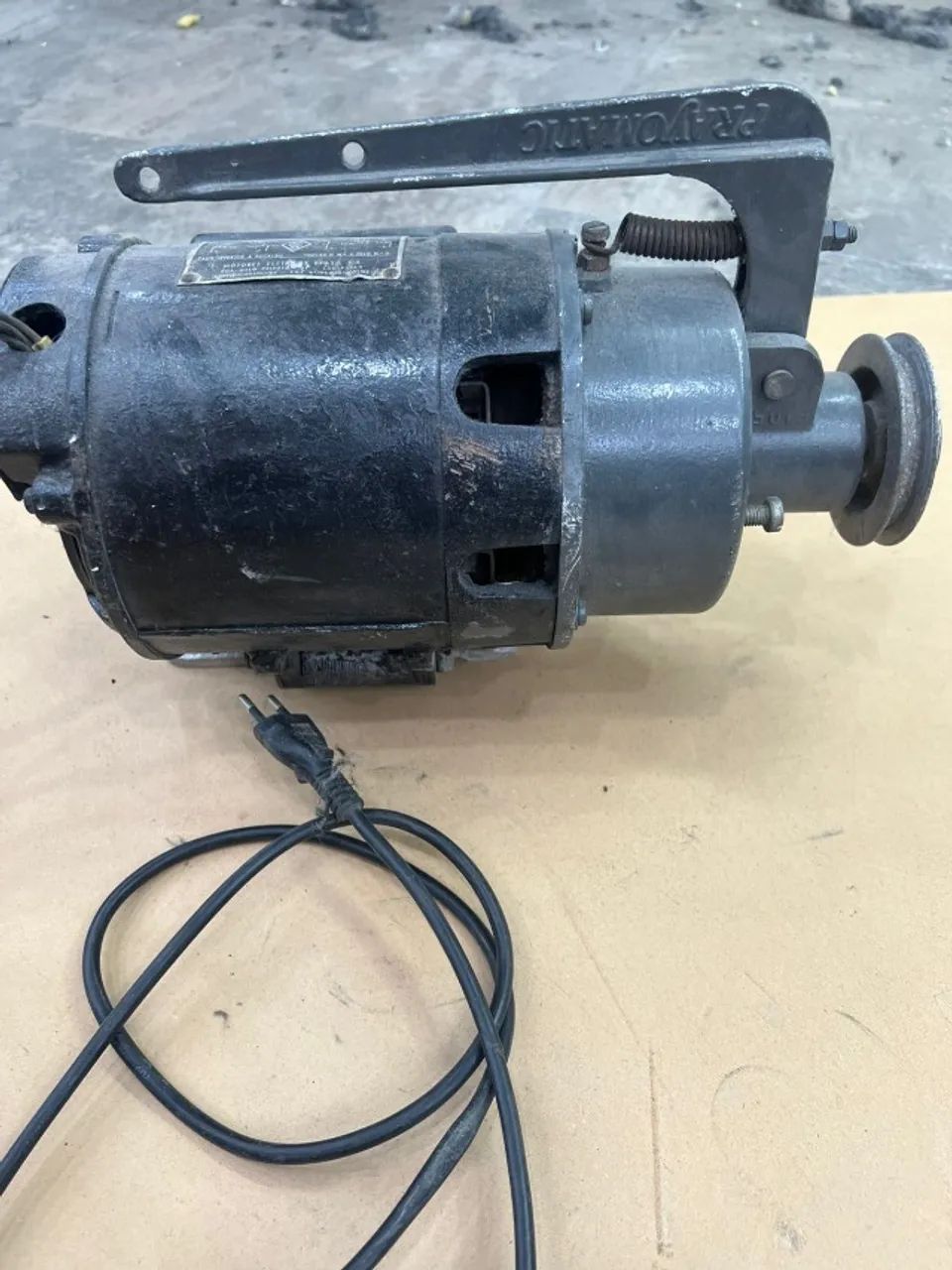 Motor máquina de costura - usado - funcionando - Foto 3