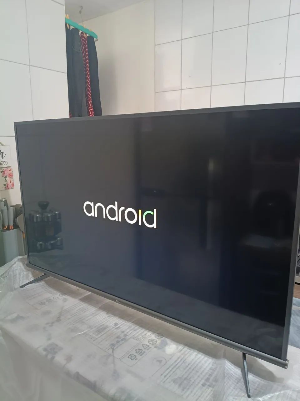 TV 50pl TCL com Comando Voz - Foto 2