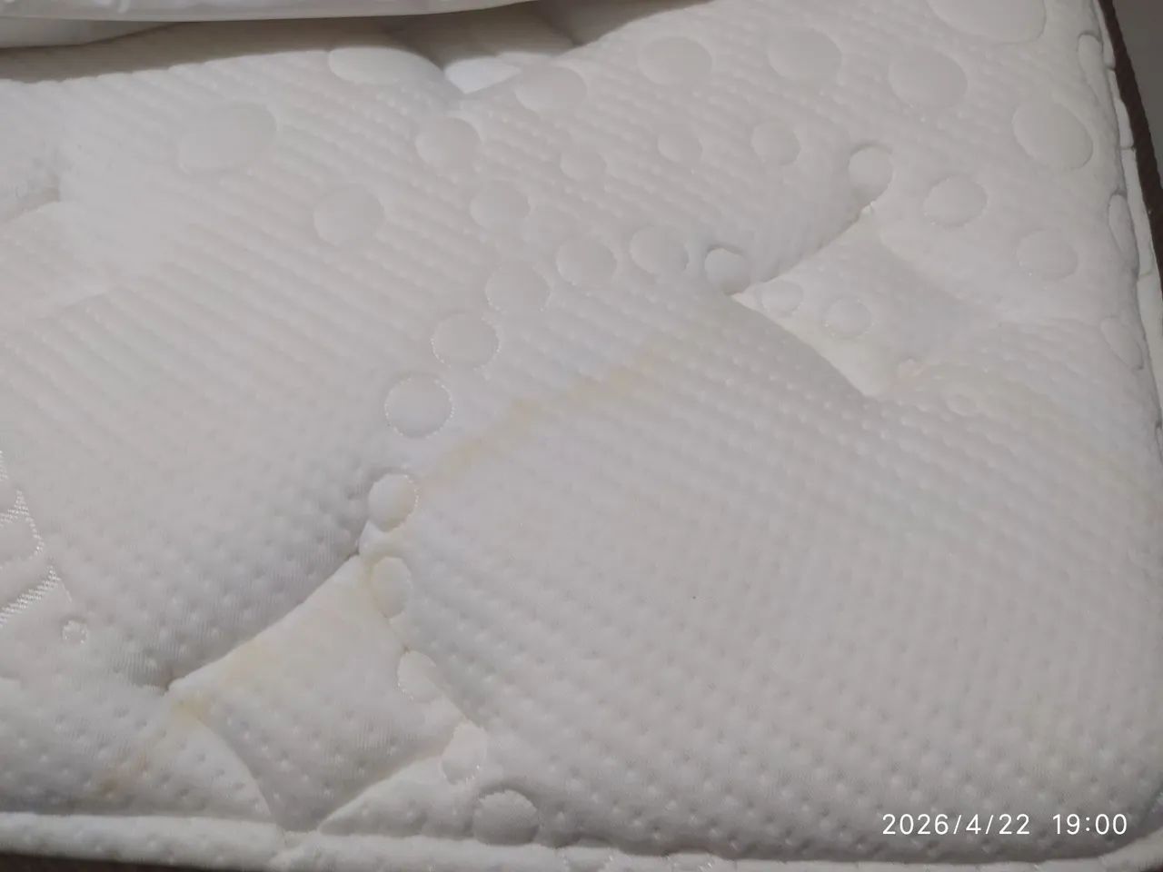 Colchão King luxo com massageador  - Foto 5