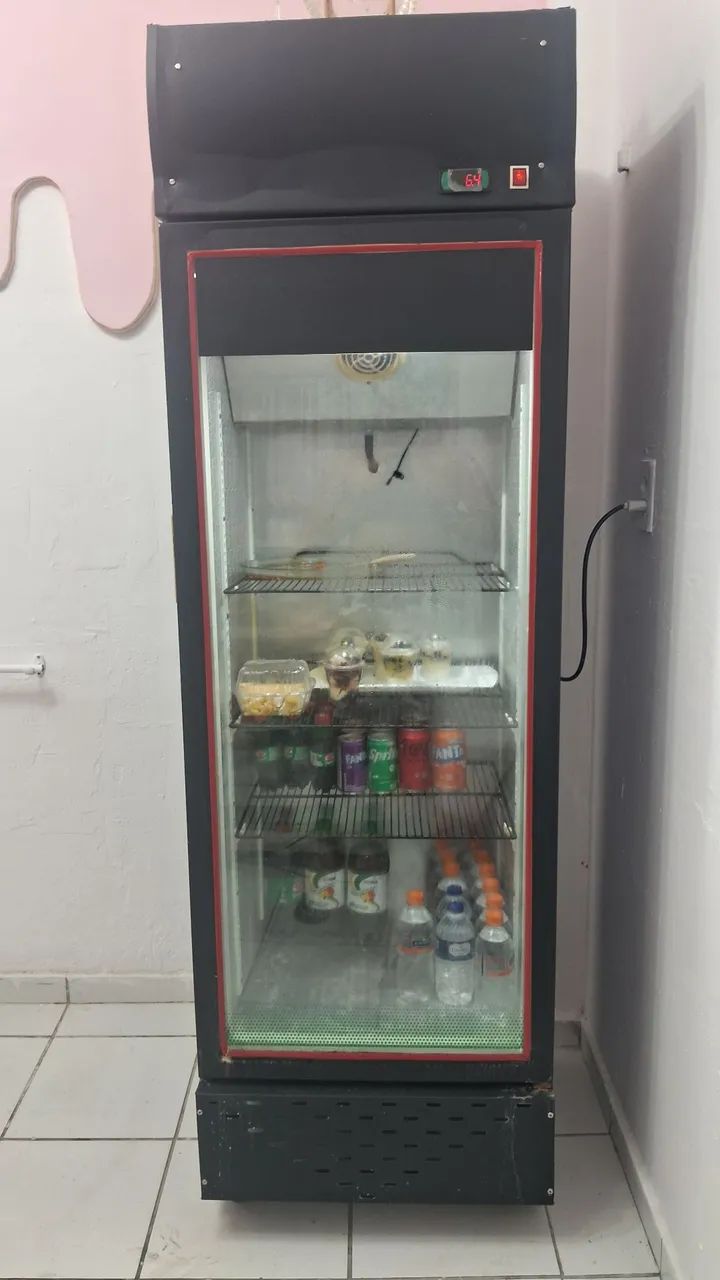 Geladeira vertical