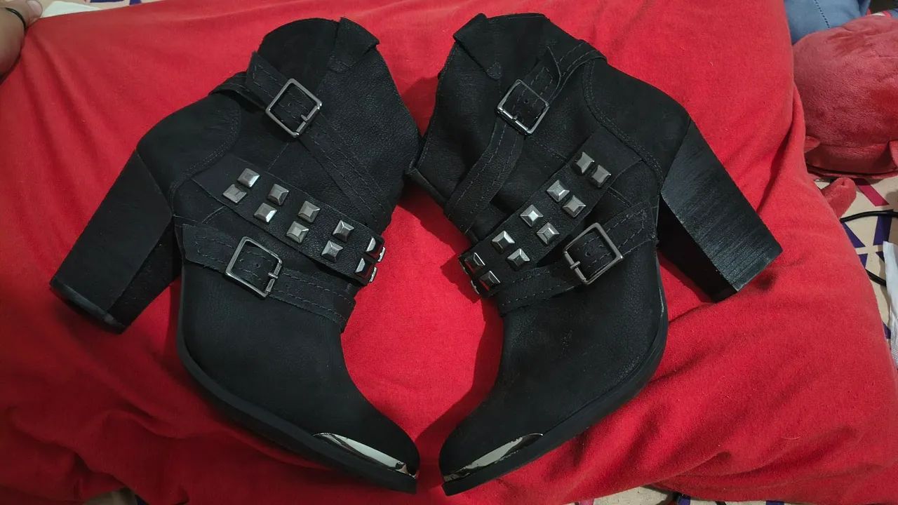 Bota marca CRAVO E CANELA, Tam 38 - Foto 2