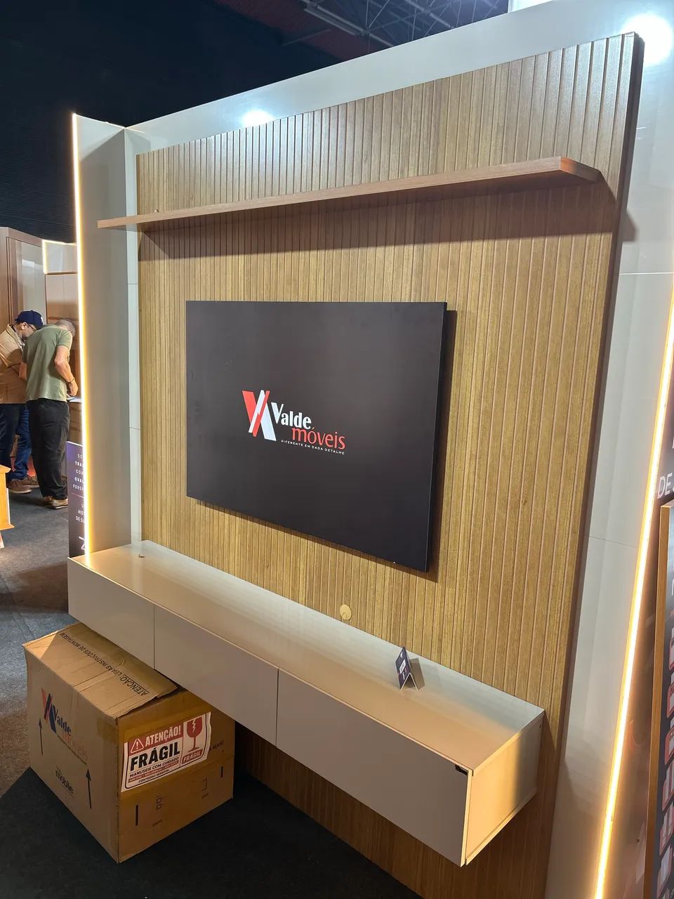 Home suspenso frisado 1,79 L - Foto 3
