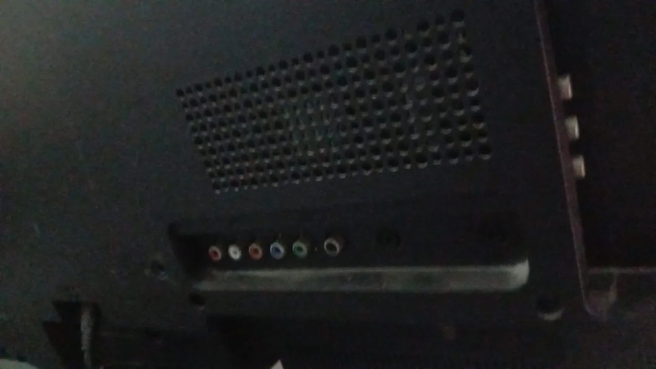 Vendo Tv Philco 32 polegadas, não é smart - Foto 4