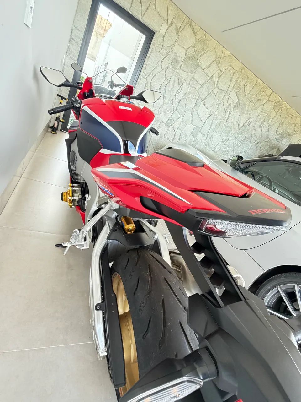 Cbr 1000 fireblade versão SP - Foto 3