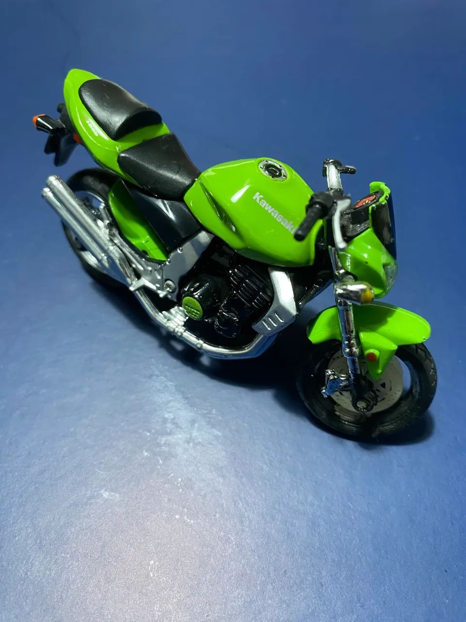 Vendo miniatura- Moto
