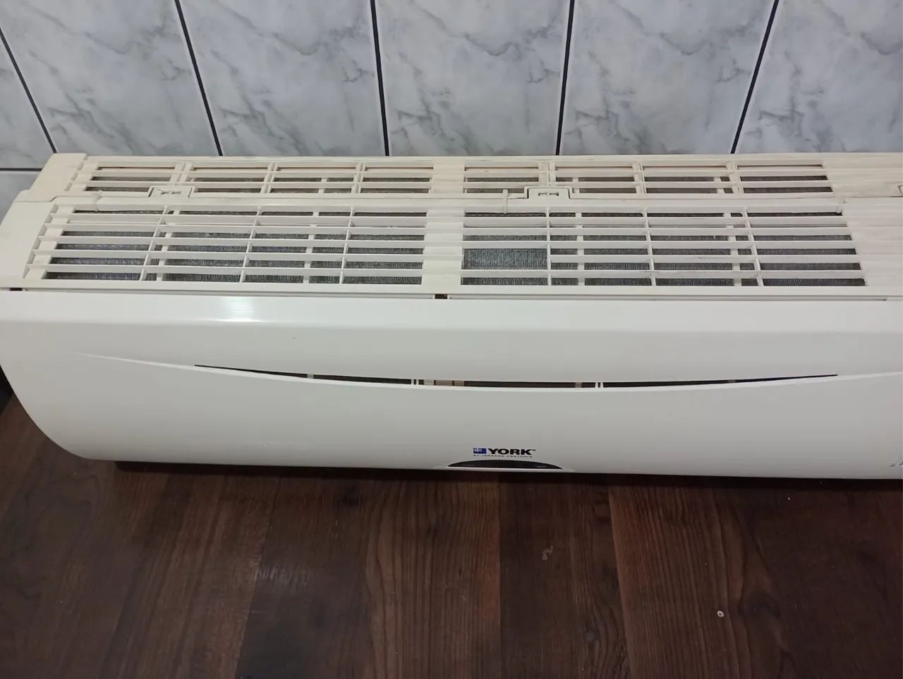 Ar condicionado York 18.000 BTUs