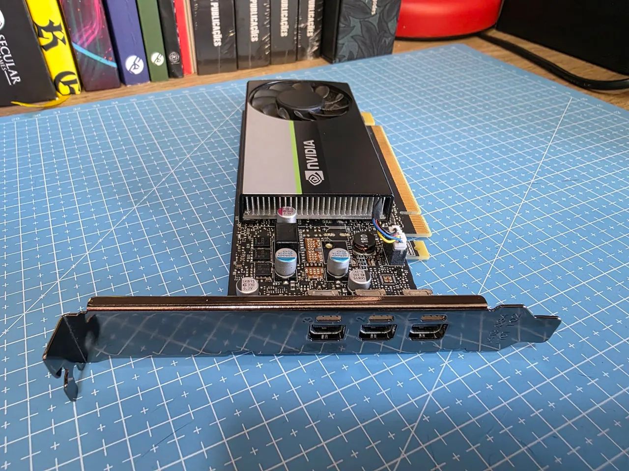 NVidia Quadro T400 com 2Gb - Foto 2