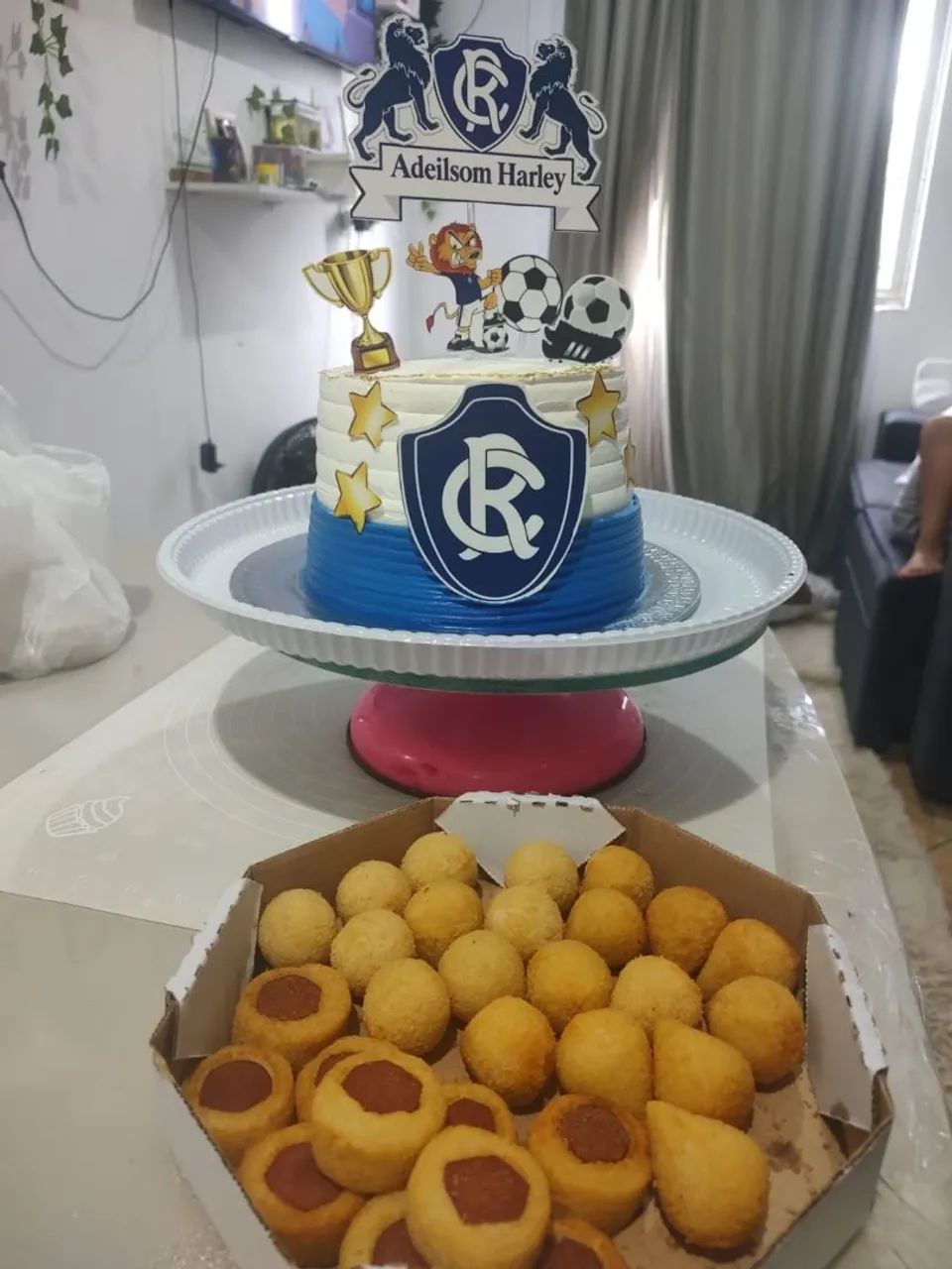 Bolos e kits com doces e salgados - Foto 4