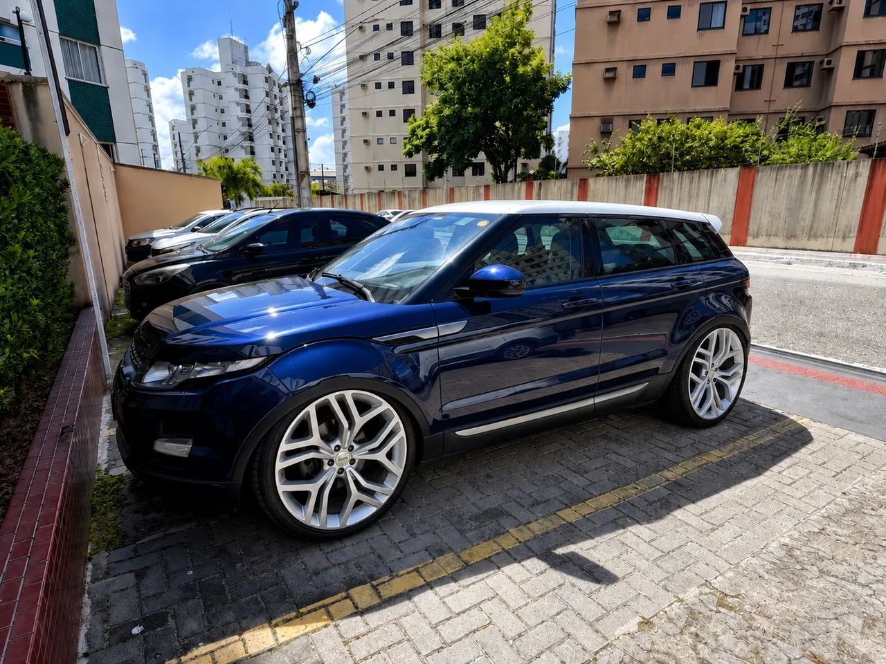 Land Rover Range Rover Evoque Range R.EVOQUE Pure 2.0 Aut. 5p 2015