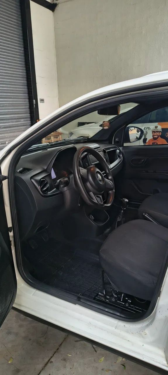 Fiat Strada Endurance 1.4 Flex 8V CS Plus 2023 - Foto 4