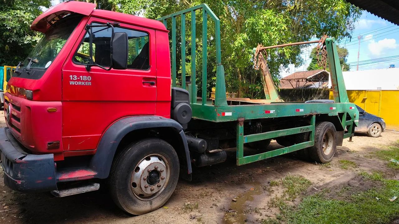 Vendo VW 13-180 Mecânico operacional no chassis — foto 5