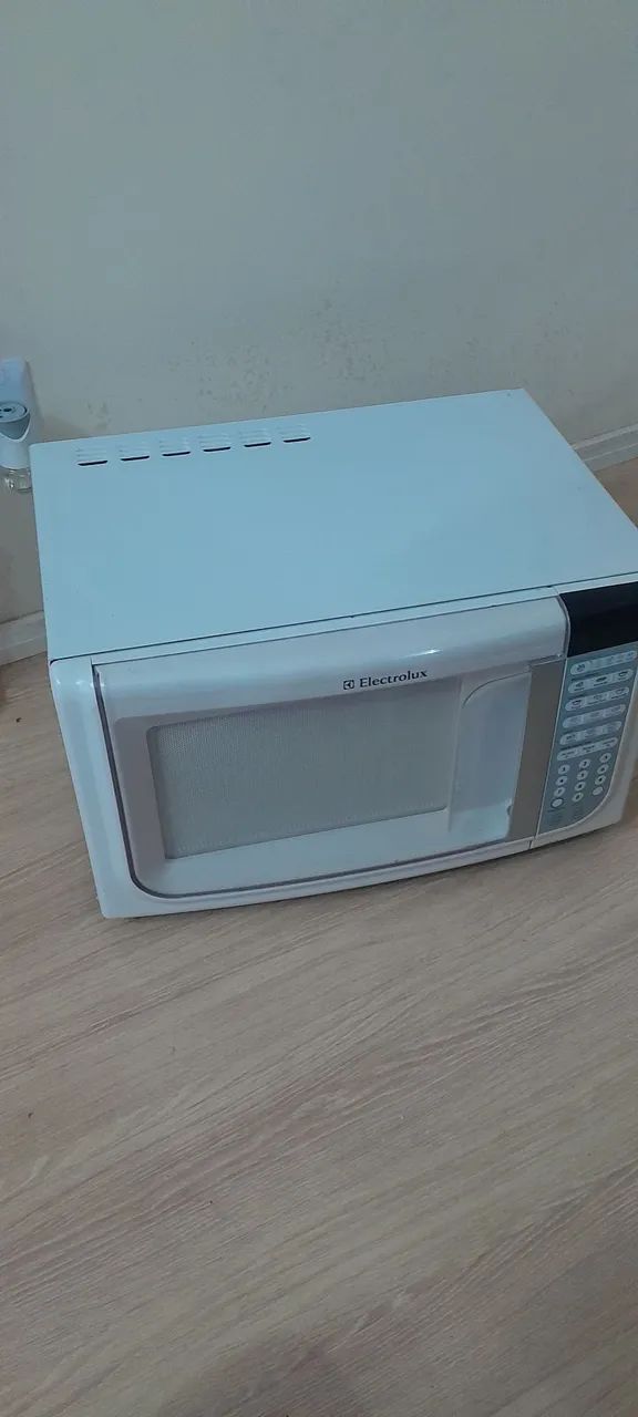 Microondas 31 litros Electrolux