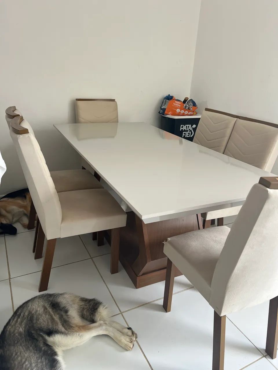 Mesa de Jantar Rufato