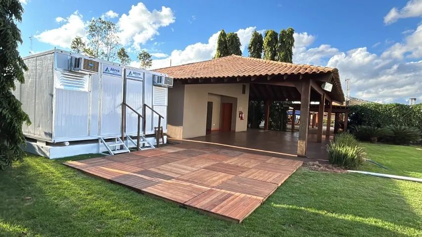 Aluguel de tendas e materiais para eventos.  - Foto 4