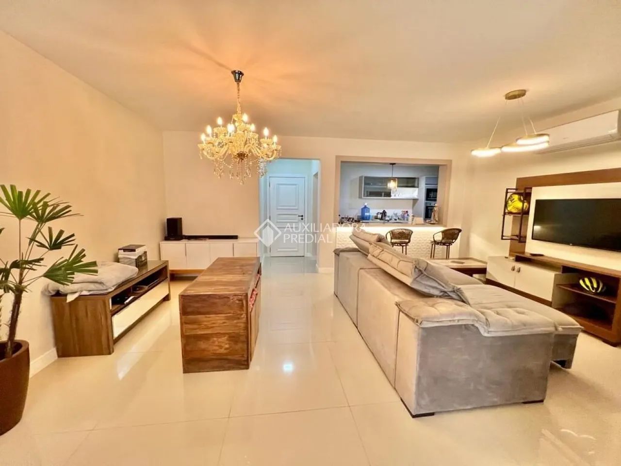 Apartamento na praia do Mar Grosso com 4 dormitórios - Foto 3