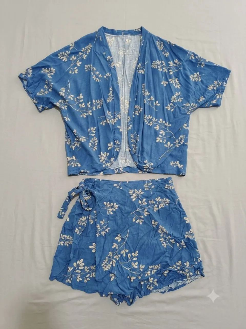 Conjunto kimono e short plus size