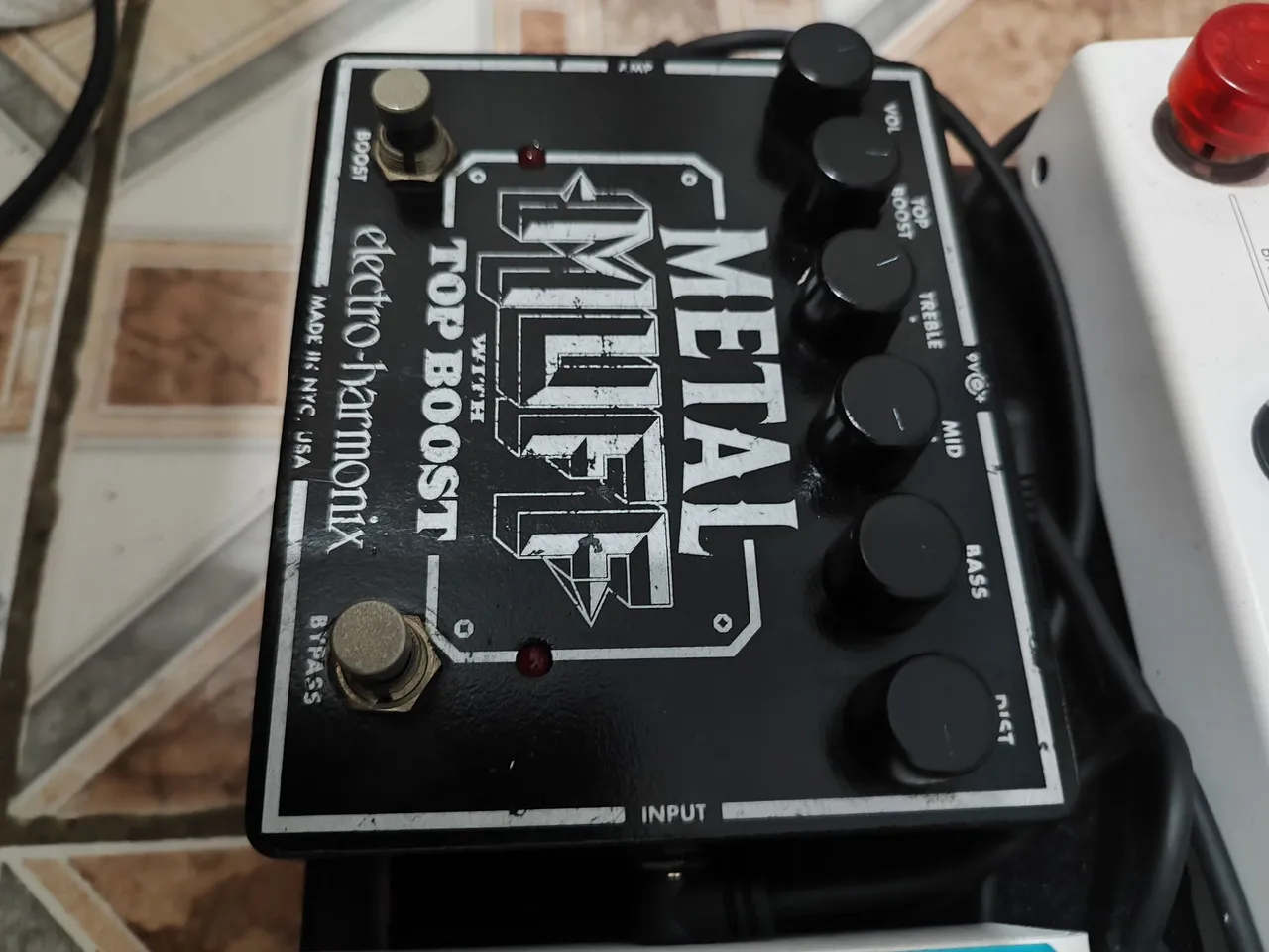 metal muff
