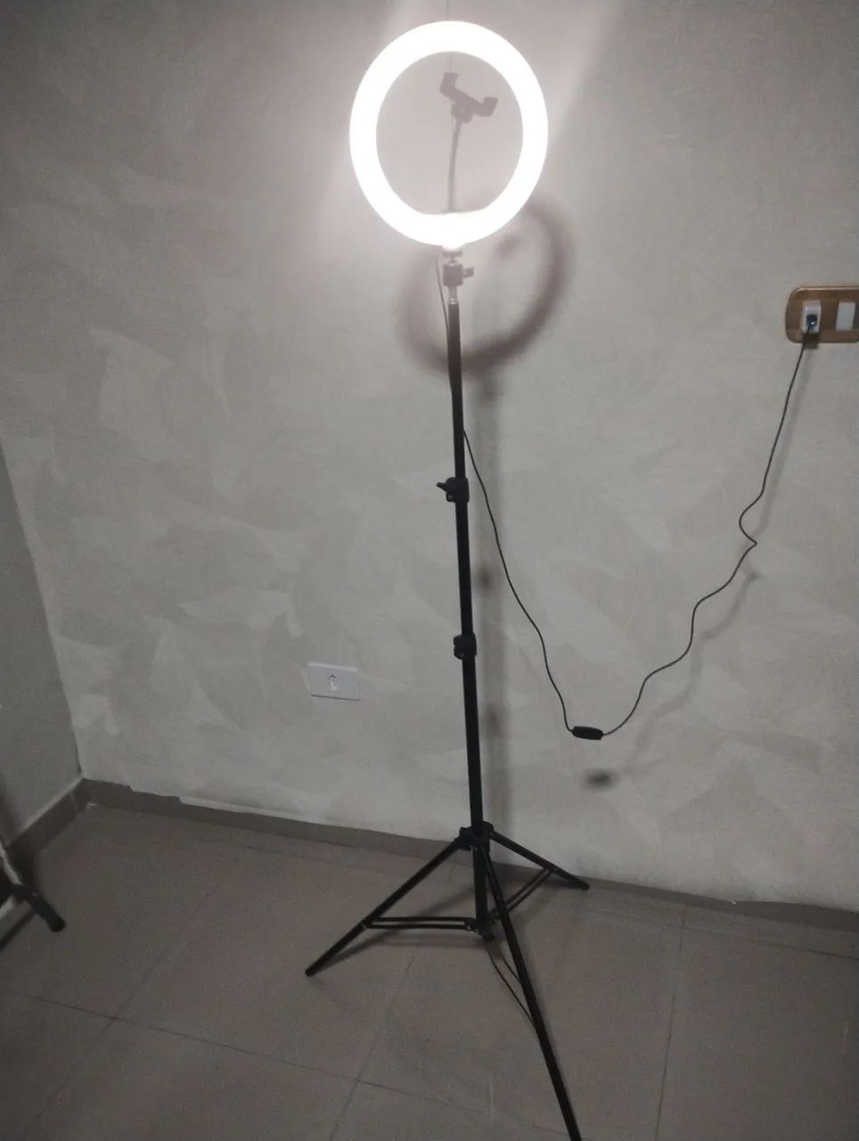 Ring light com tripe - Foto 4