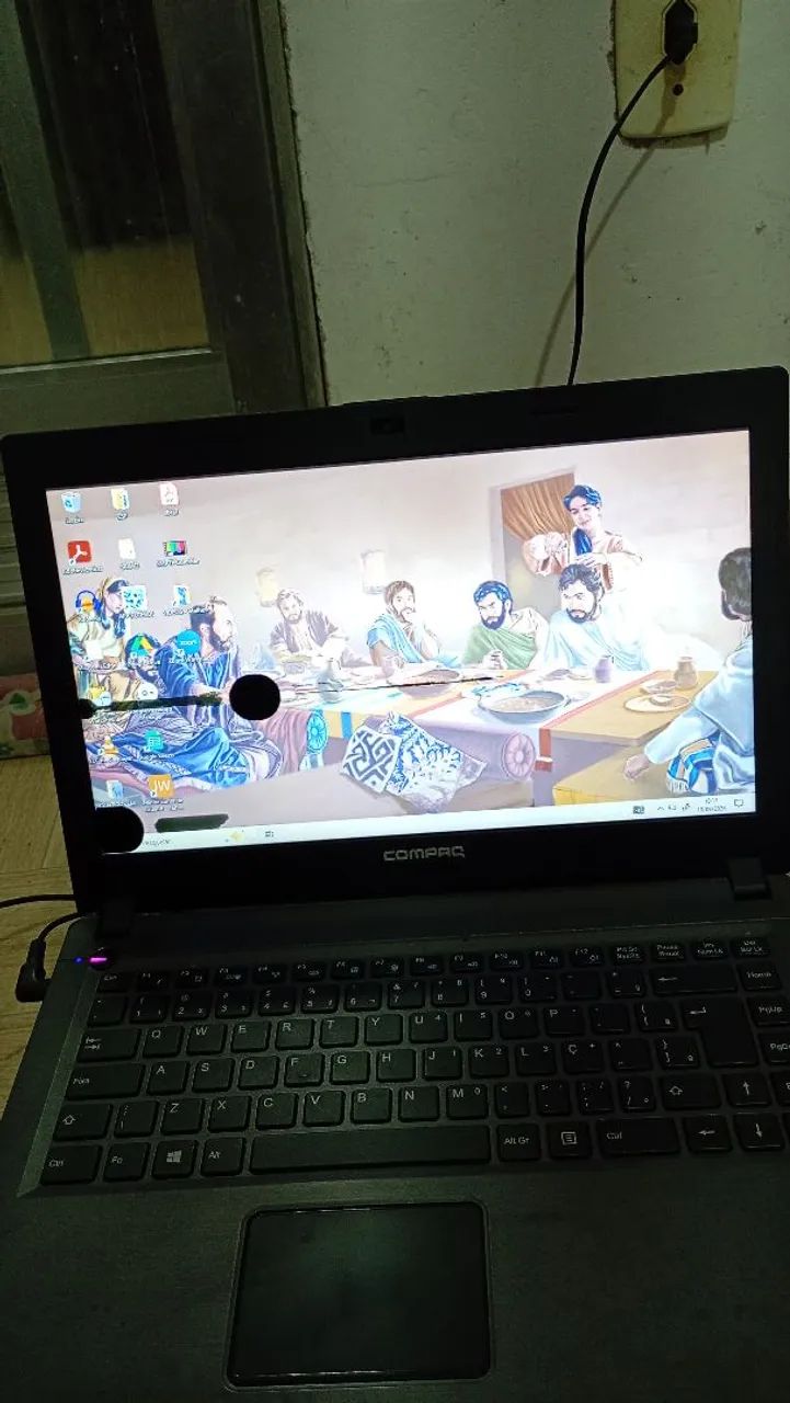 Vendo um notebook compac funcionando  - Foto 5