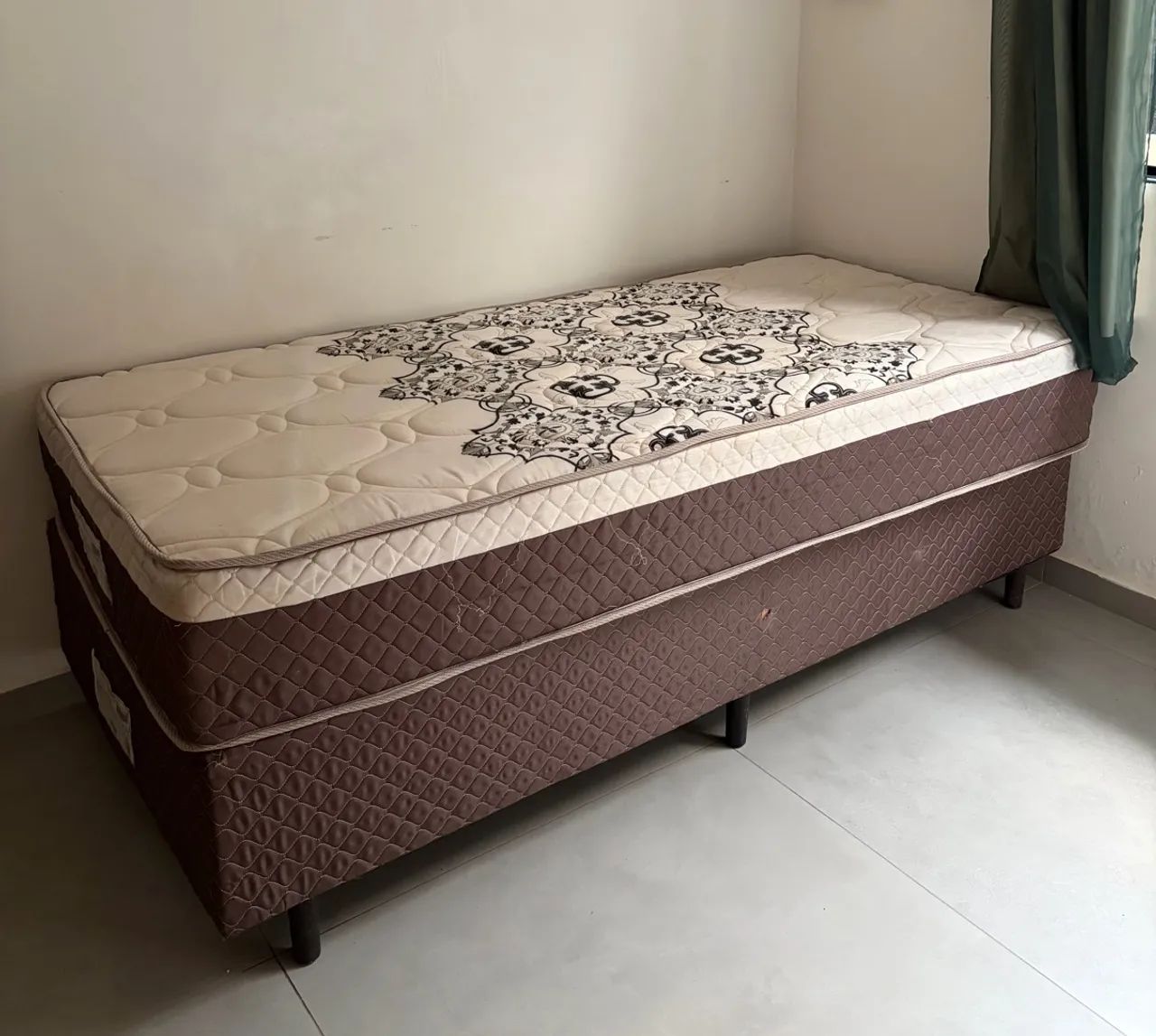Guarda roupa e Cama  - Foto 2