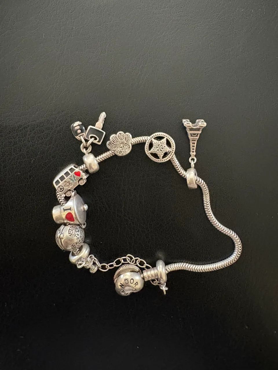 Pulseira de prata estilo Pandora com berloques - Foto 4