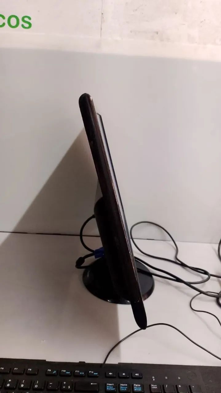 Monitor AOC Led 24 polegadas saída VGA e DVI 2l - Foto 2