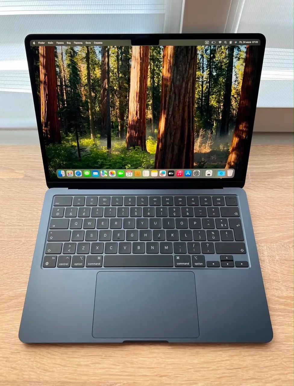 MACBOOK AIR 13-INCH 2022