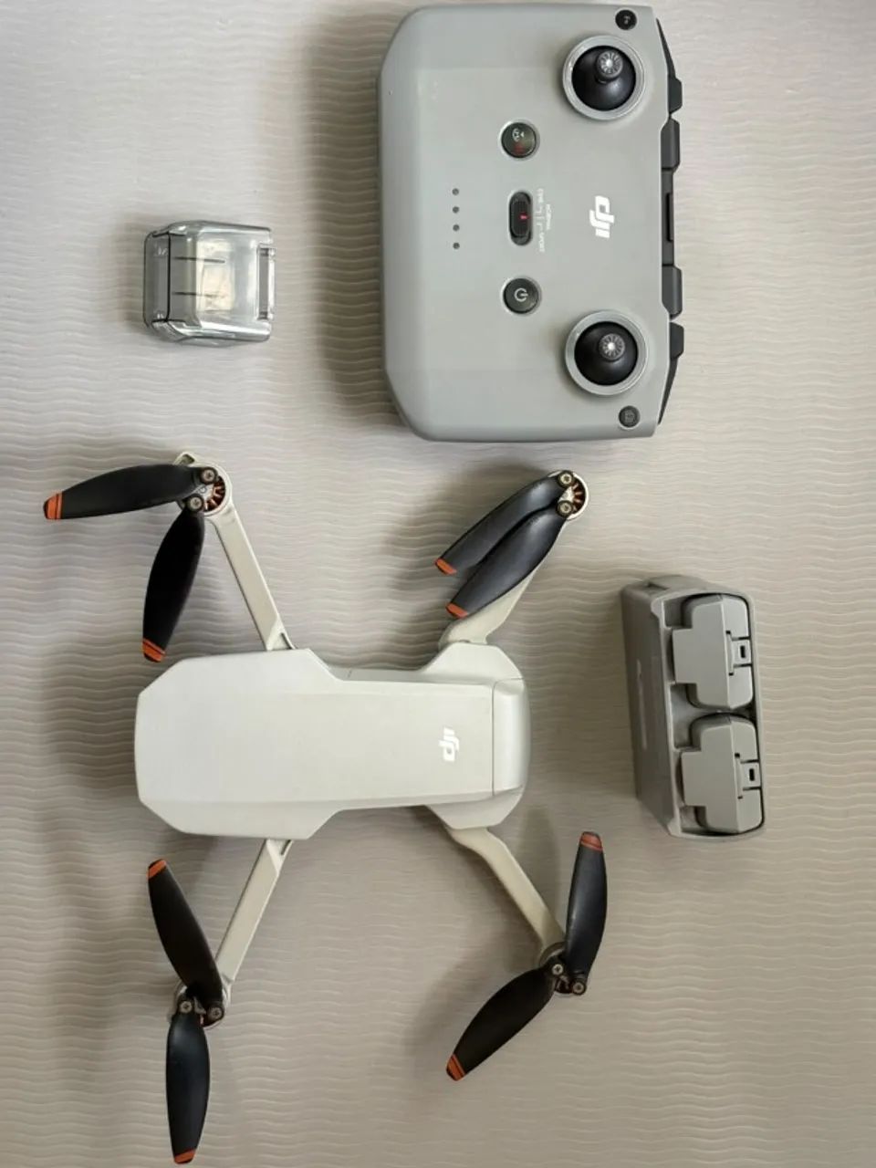 Drone DJI Mini 2 que filma em 4k - Foto 3