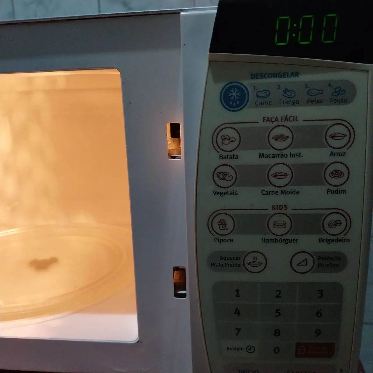 Micro-ondas 110V 20L - Foto 4
