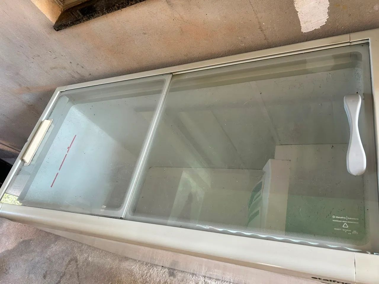 Freezer horizontal tampo de vidro