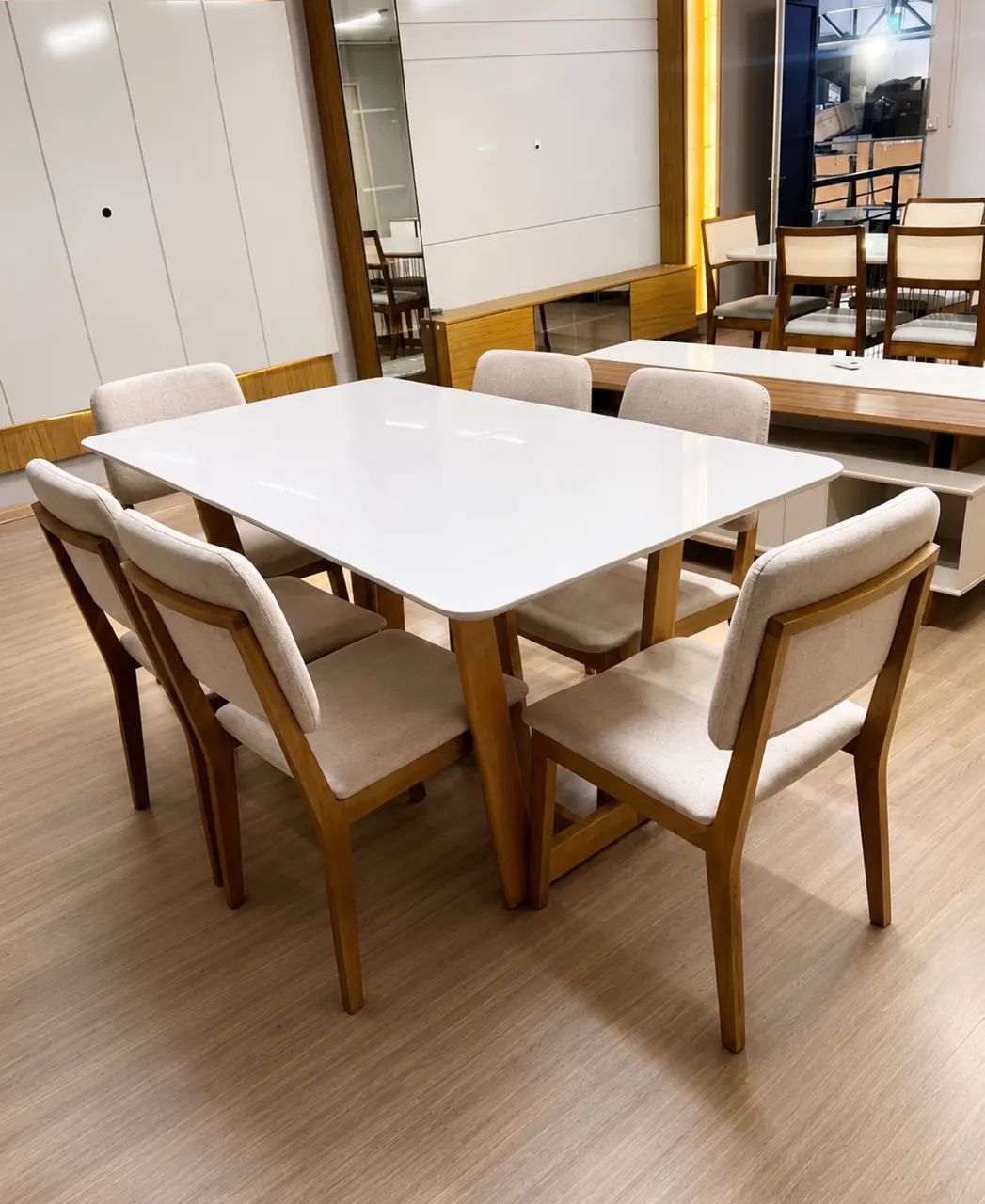 MESA DE JANTAR 160x90CM COM 6 CADEIRAS - Foto 2