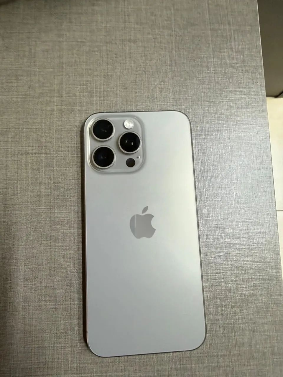 iPhone 15 Pro Max - 256GB - Foto 4