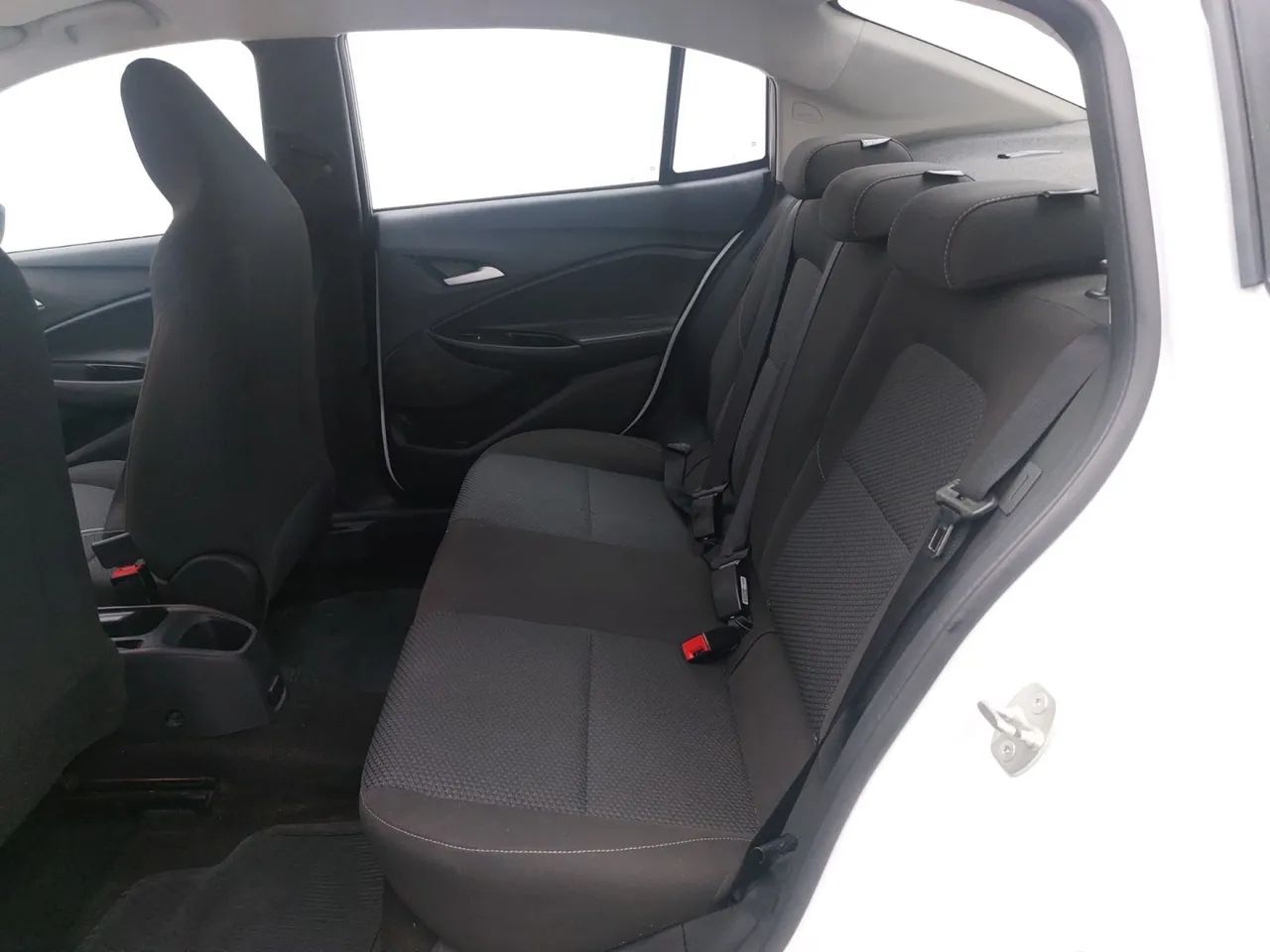 Chevrolet Onix Plus LT 1.0 12V Flex Mec. 4P, foto 17 de 18