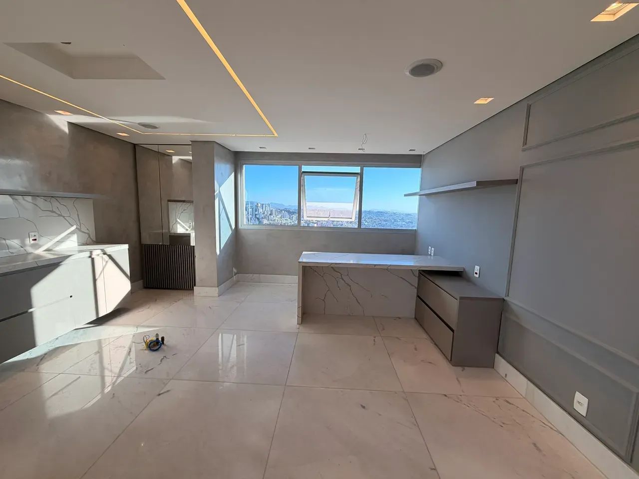 Sala comercial Parque Avenida
