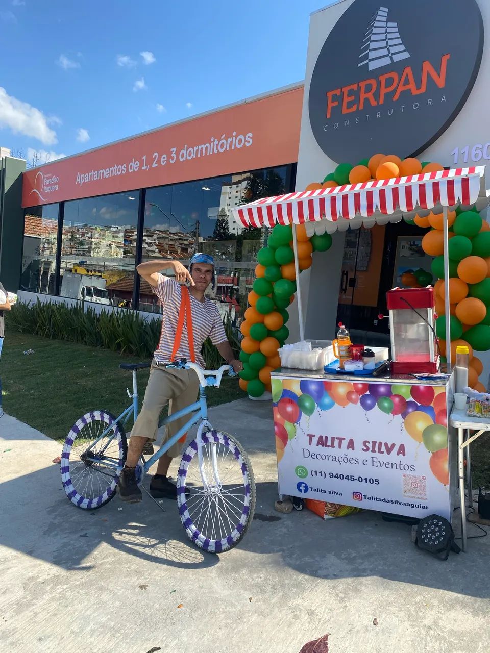 Mesas e cadeiras e brinquedos para festa - Foto 2
