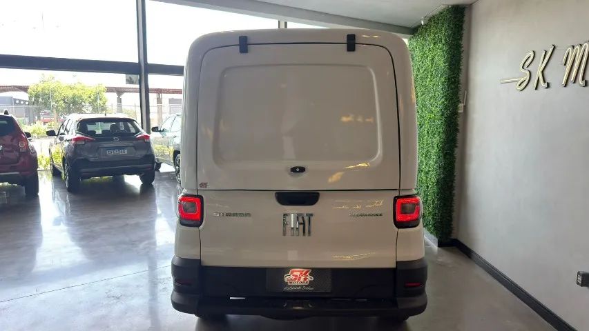 Fiat Strada Endurance 1.4 Flex 8V CS Plus 2023 - Foto 5