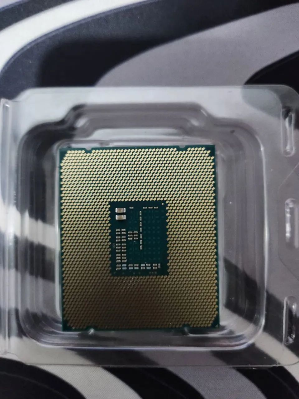 Processador Intel Xeon E5-2666 v3 - Foto 2