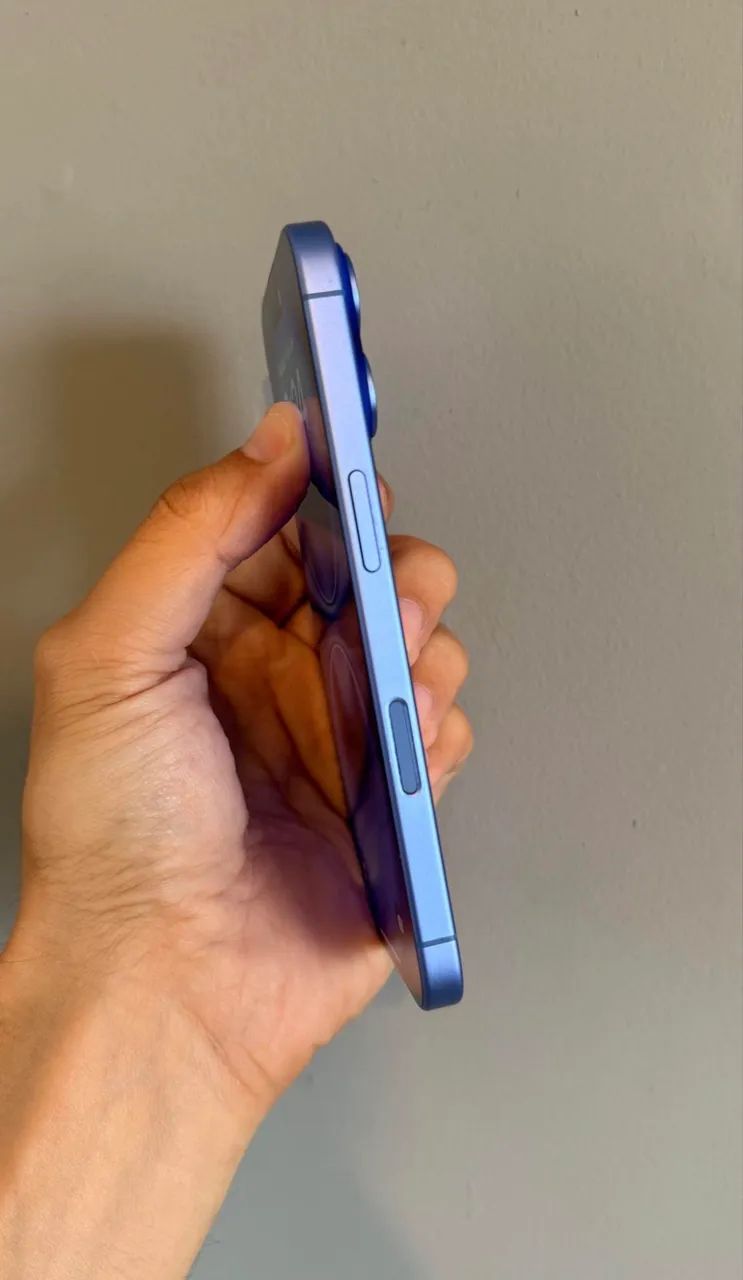 iPhone 16 128GB 