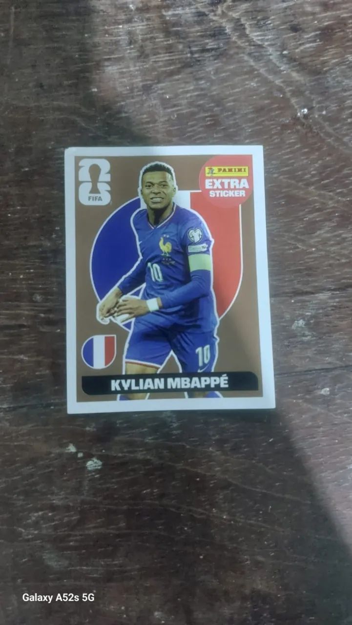 Extra sticker kilian mbappe bronze 