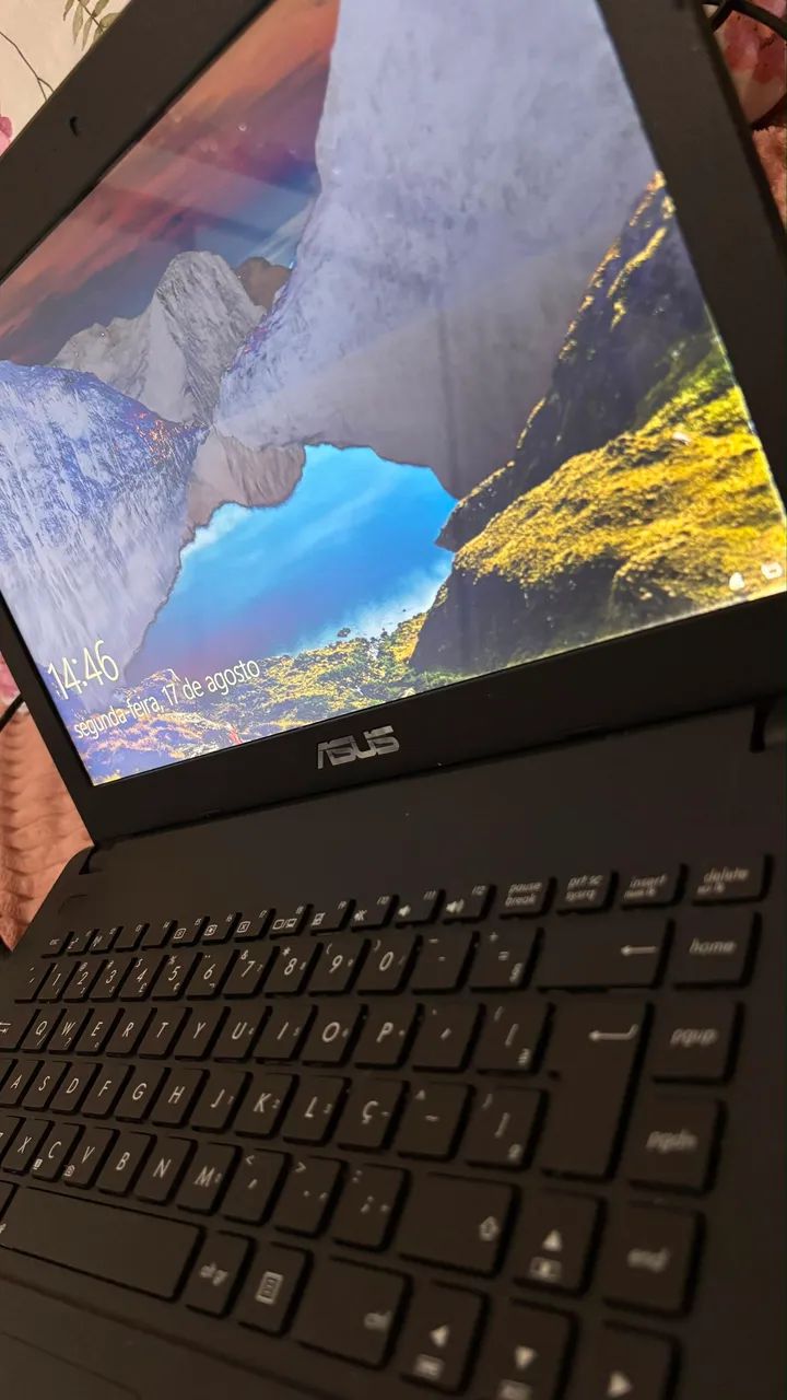 Notebook Asus DESKTOP-N2257OP