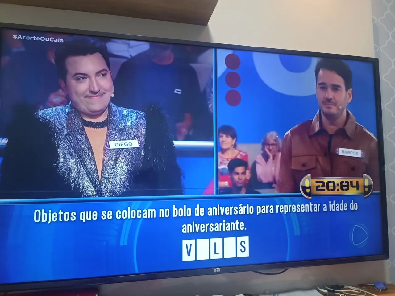 TV LG 55 polegadas com risco na tela  - Foto 2