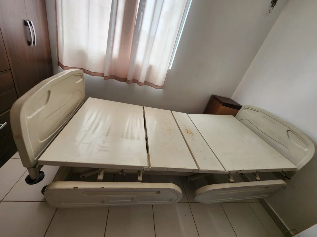 Cama hospitalar  - Foto 2